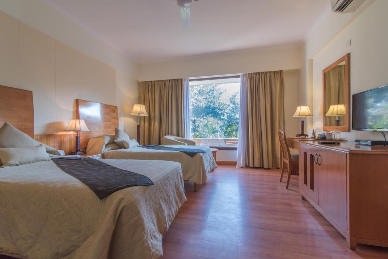Sai Vishram Business Hotel Kammasandra Екстериор снимка